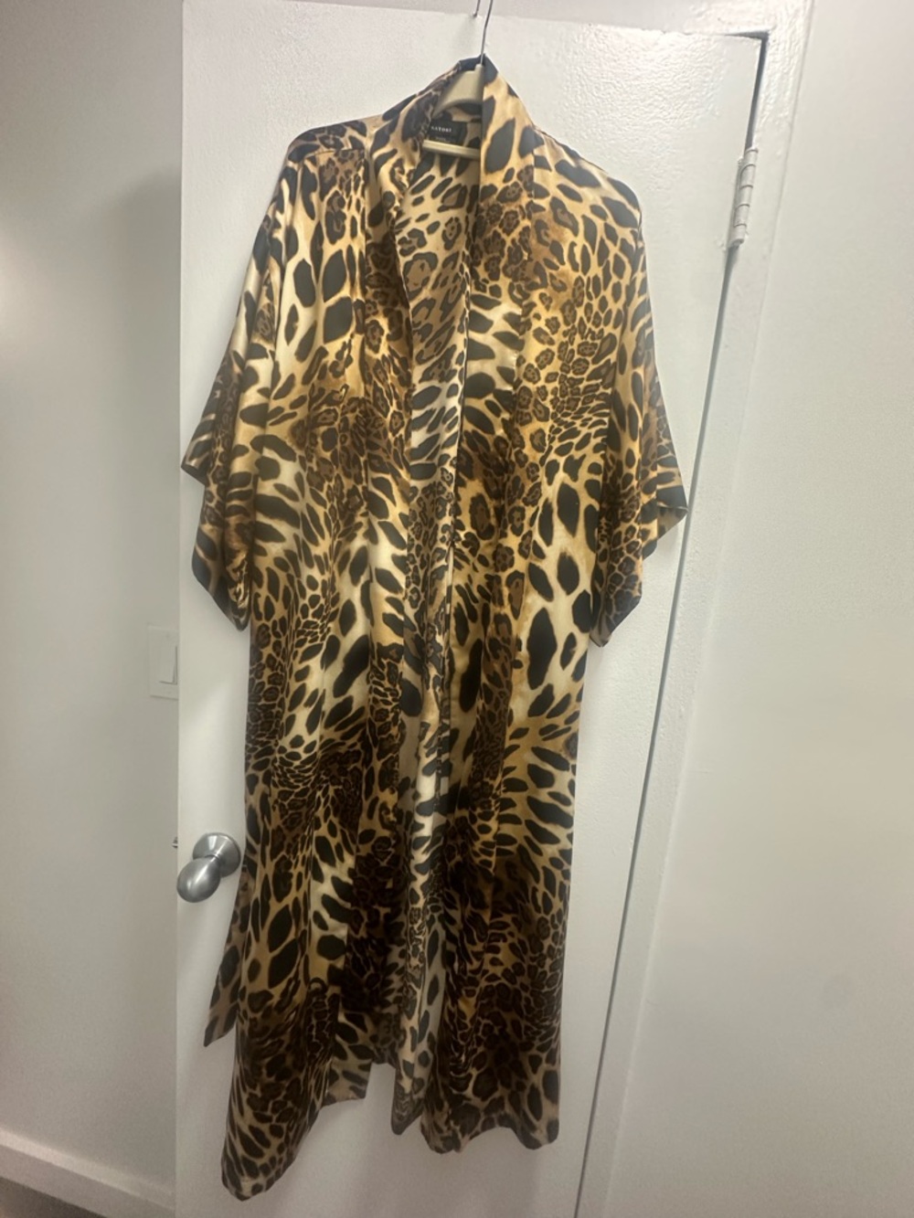Natori Leopard Print Satin Robe